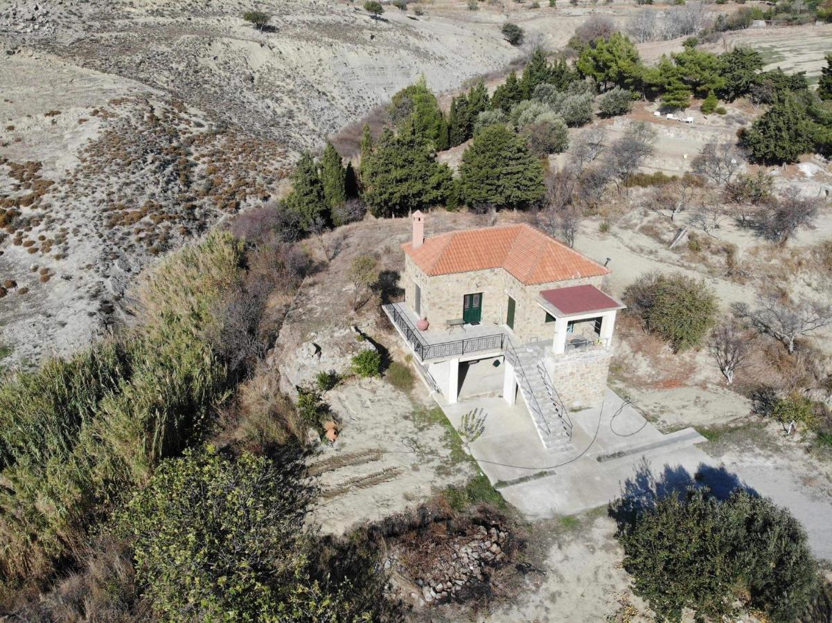 Vila Stone House Of Panos Kornos Exteriér fotografie