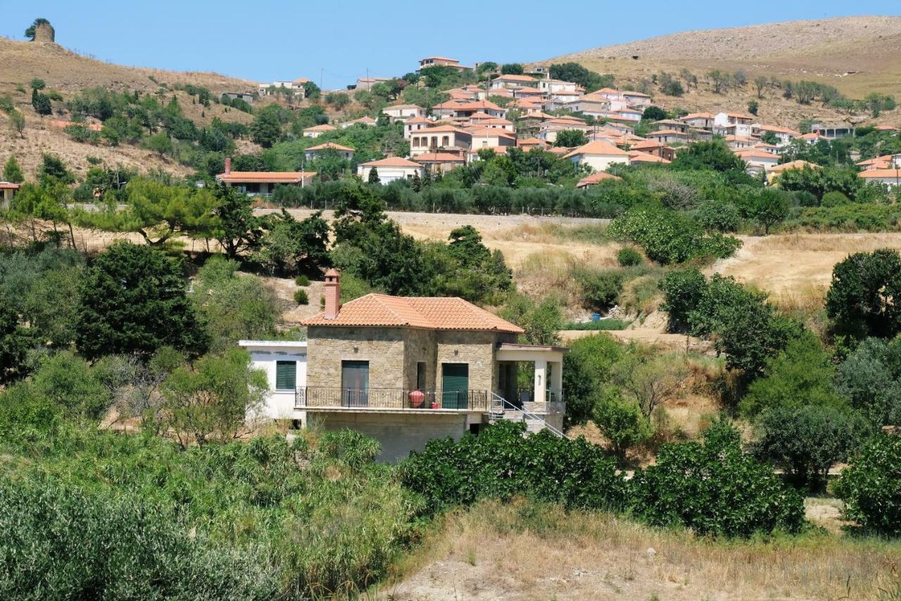 Vila Stone House Of Panos Kornos Exteriér fotografie